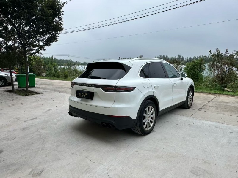 徐州21年保时捷卡宴4