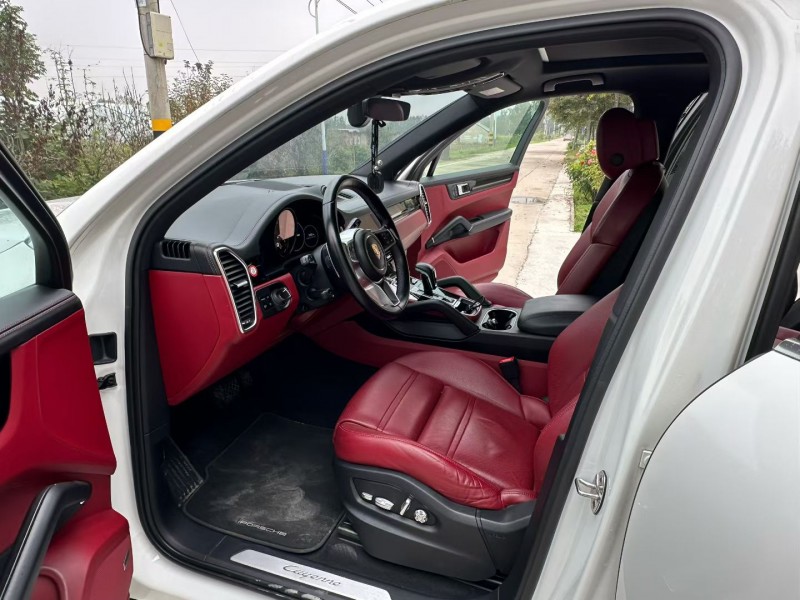 徐州21年保时捷卡宴5