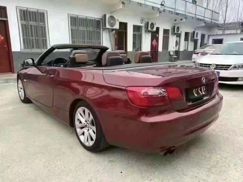 济宁11年宝马3系8