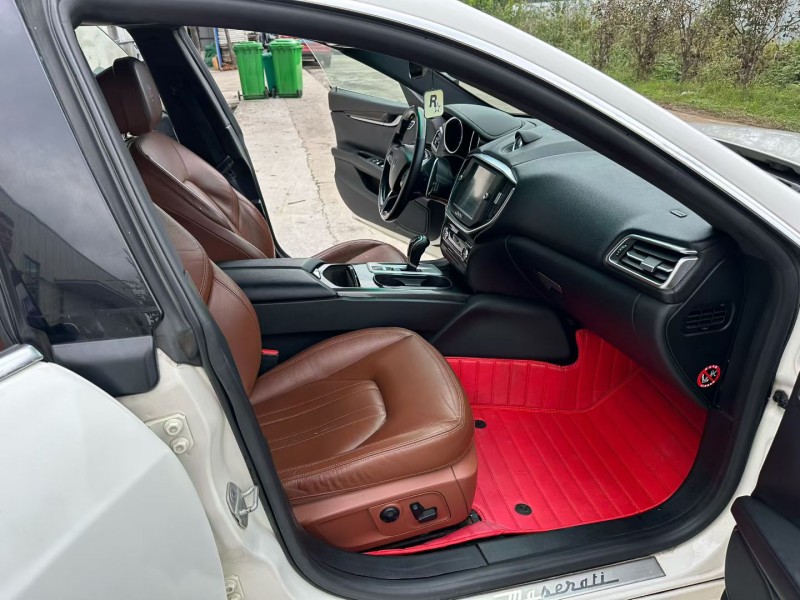 徐州15年玛莎拉蒂Ghibli8