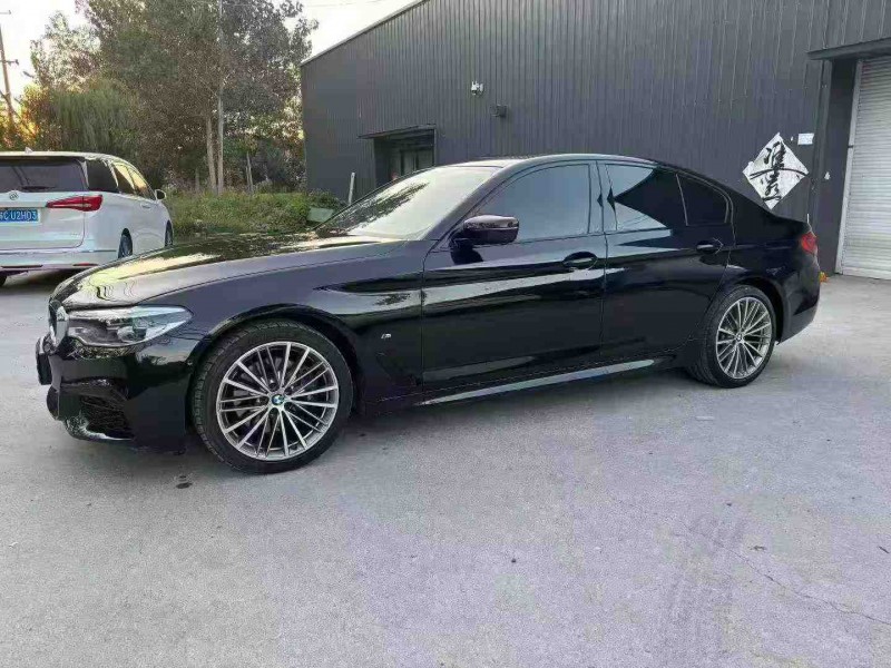 徐州19年宝马5系3