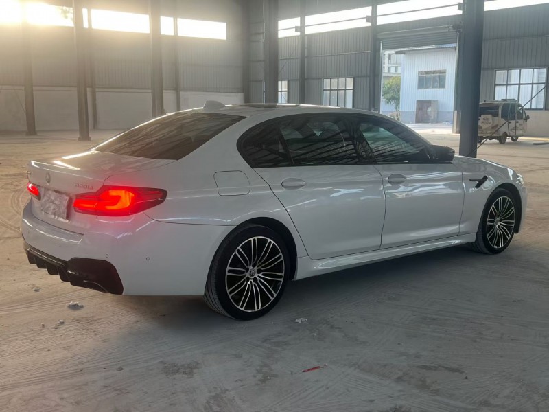 徐州19年宝马5系4