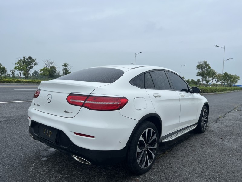 盐城18年奔驰GLC8
