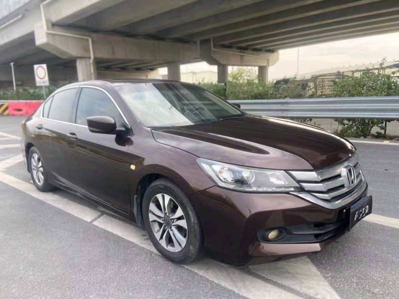 广州15年本田雅阁3