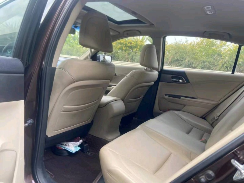 广州15年本田雅阁5