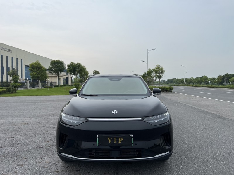 盐城24年零跑汽车C111