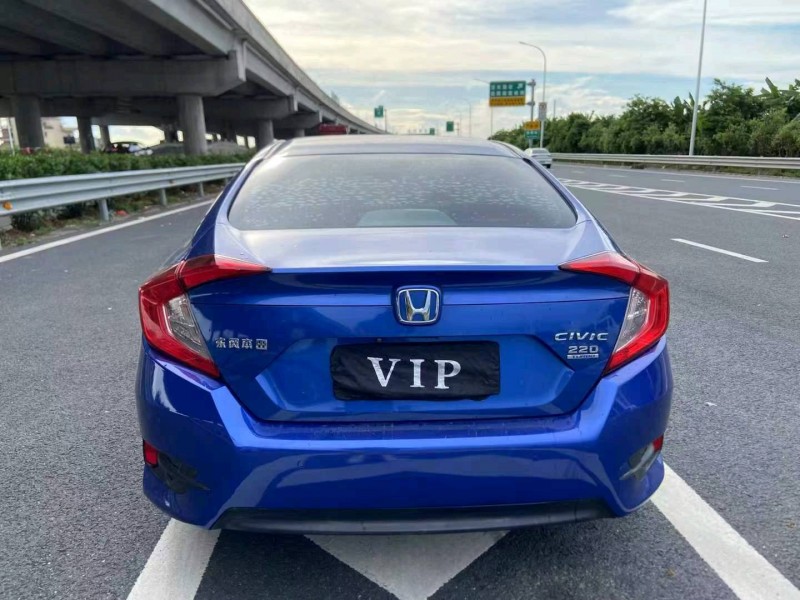 广州19年本田思域4