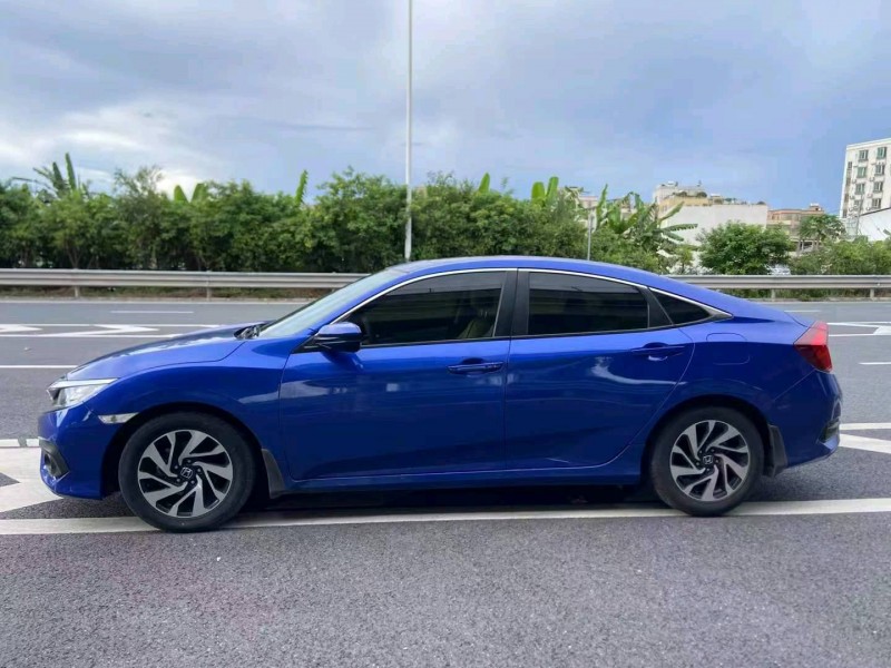 广州19年本田思域5