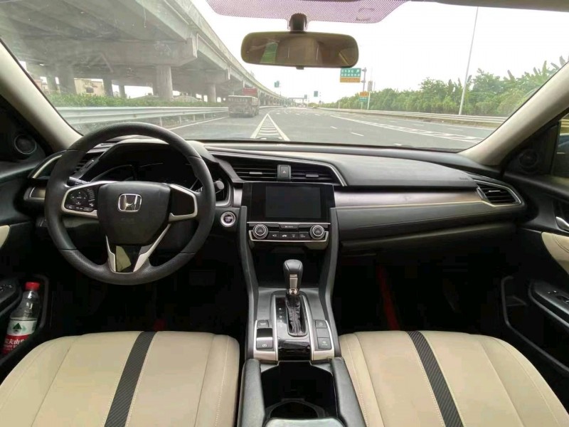 广州19年本田思域7