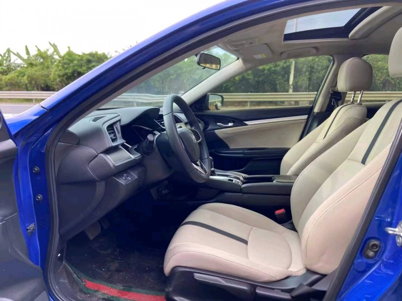 广州19年本田思域8