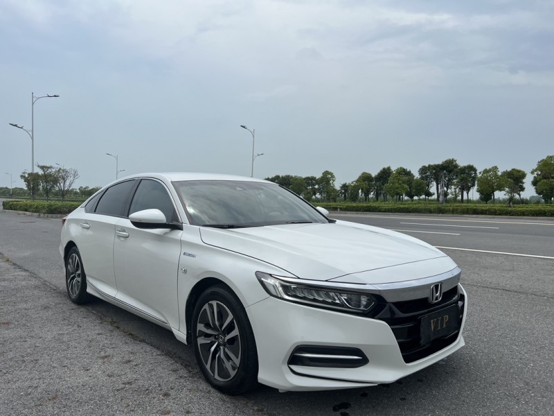 盐城20年本田雅阁2