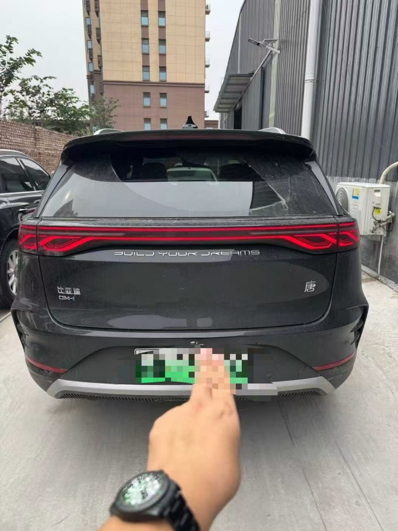 石家庄25年比亚迪唐8