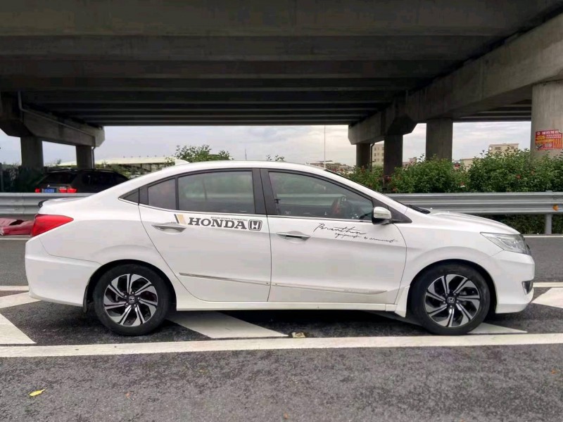 广州16年本田凌派4