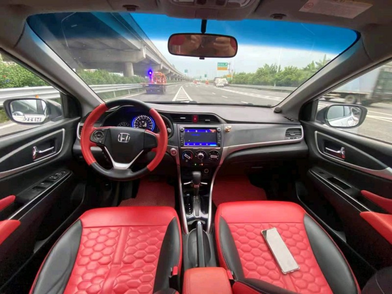 广州16年本田凌派9