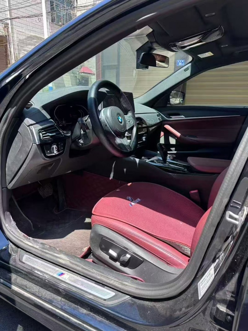 长沙23年宝马5系4