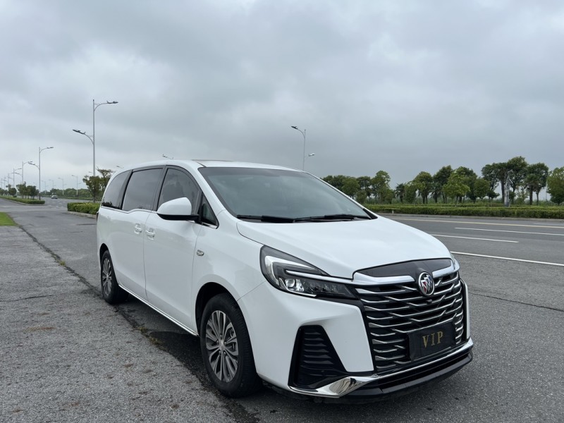 盐城23年别克GL82