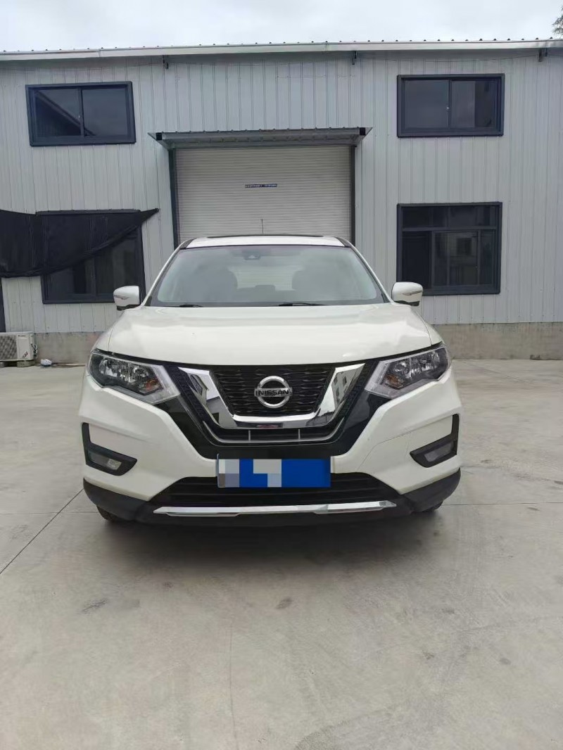 徐州20年日产奇骏1