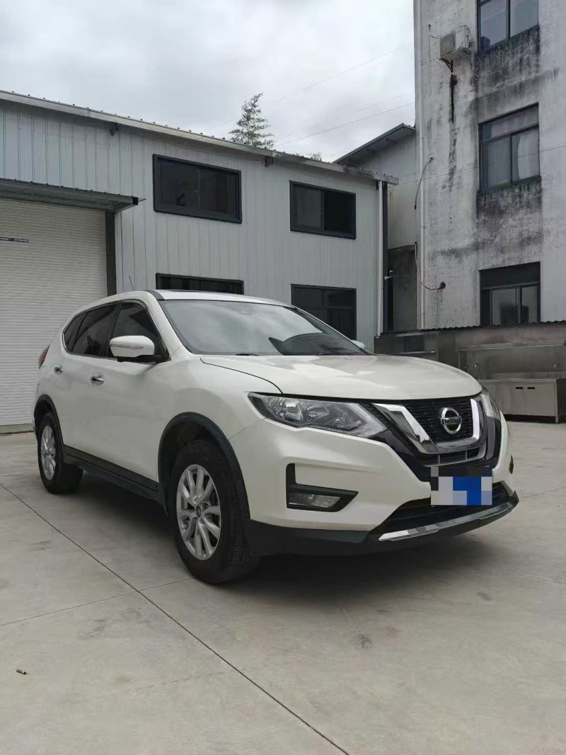 徐州20年日产奇骏3