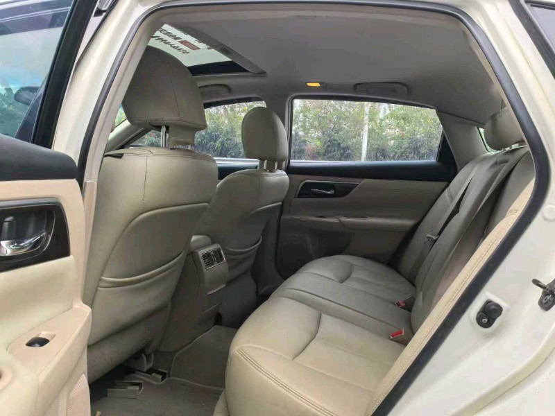 广州13年日产天籁7