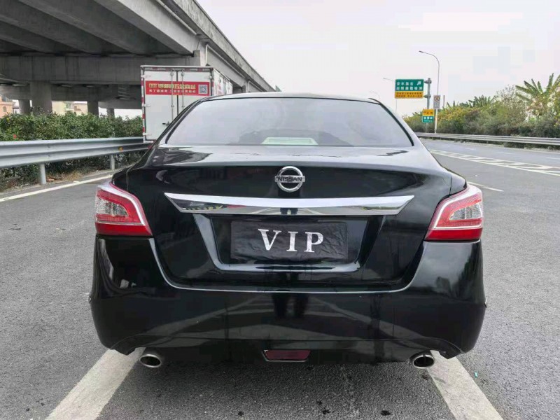 广州13年日产天籁2