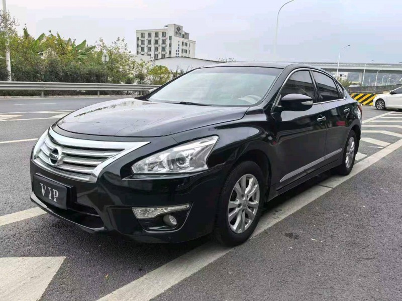 广州13年日产天籁4