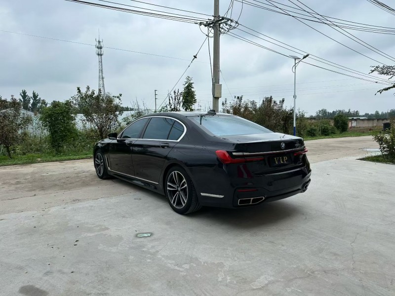 徐州17年宝马7系3