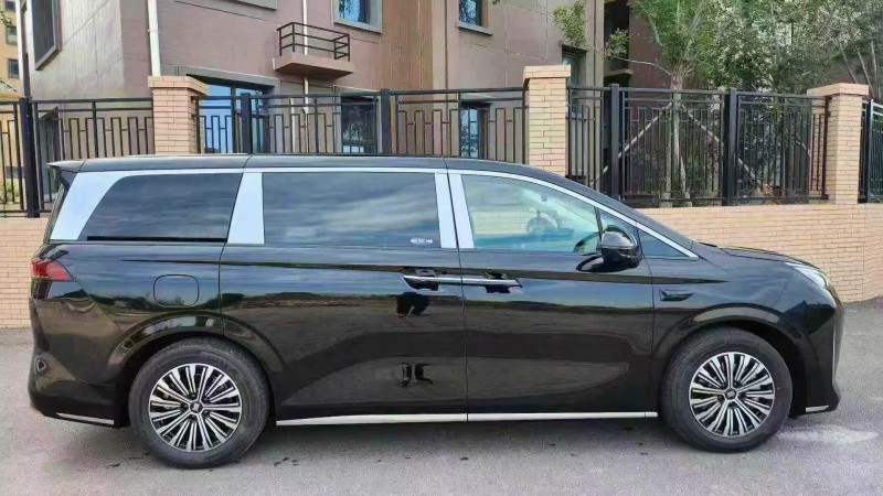 秦皇岛25年比亚迪夏3