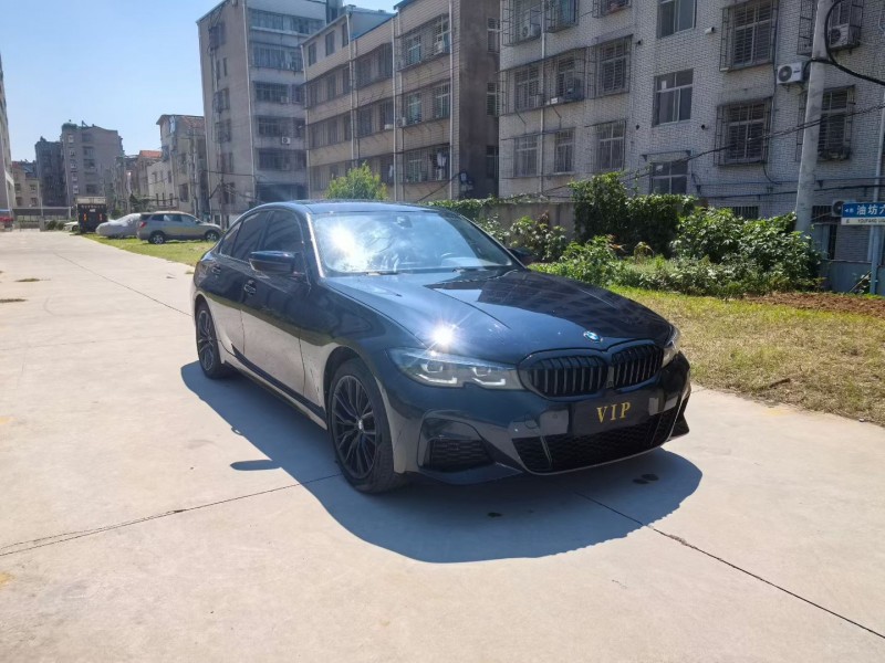 襄阳22年宝马3系2