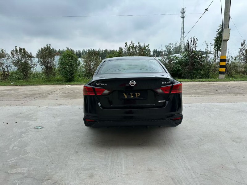 徐州22年日产天籁9