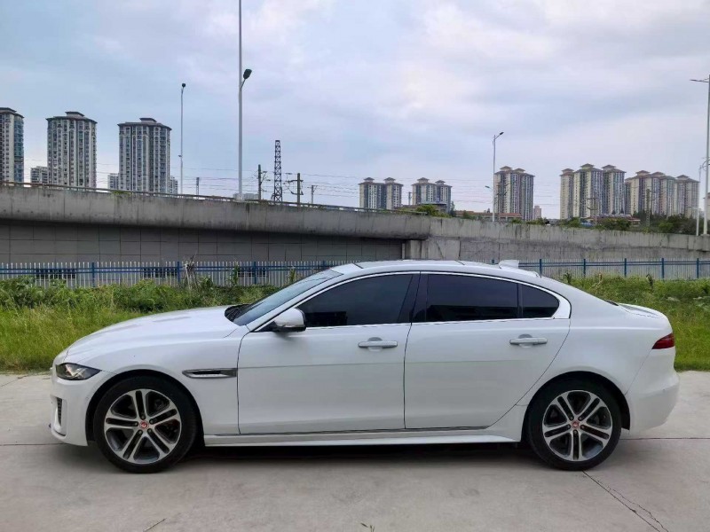 襄阳20年捷豹XEL8