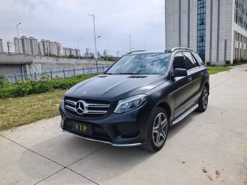 襄阳17年奔驰GLE2