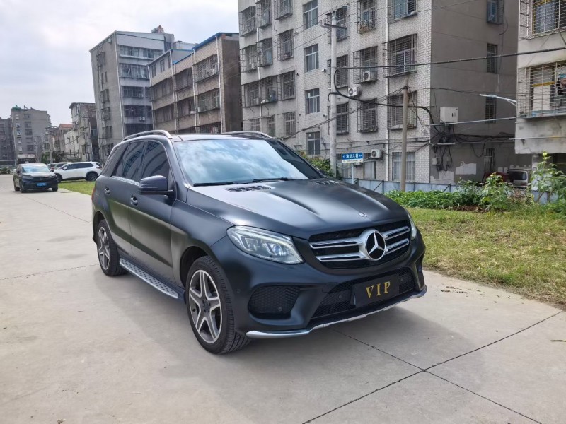 襄阳17年奔驰GLE3