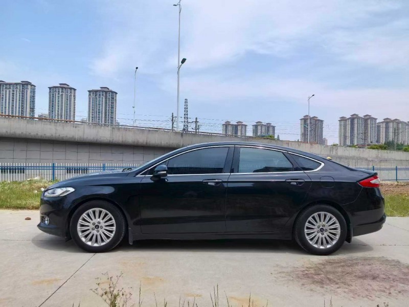 襄阳15年福特蒙迪欧8