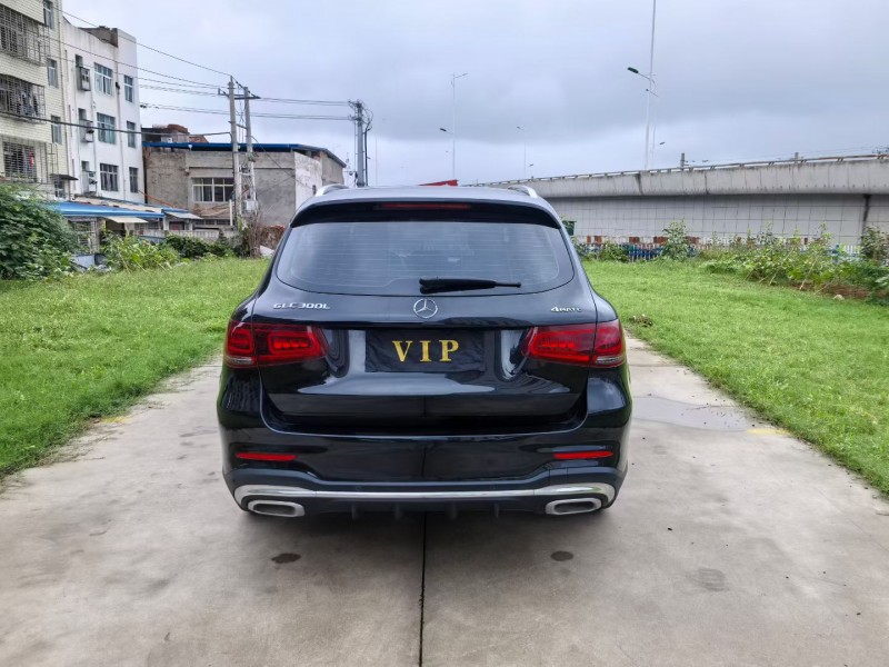 襄阳22年奔驰GLC9