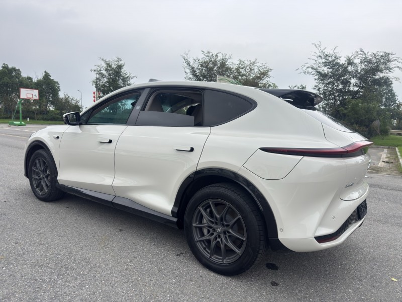 盐城25年智己LS74