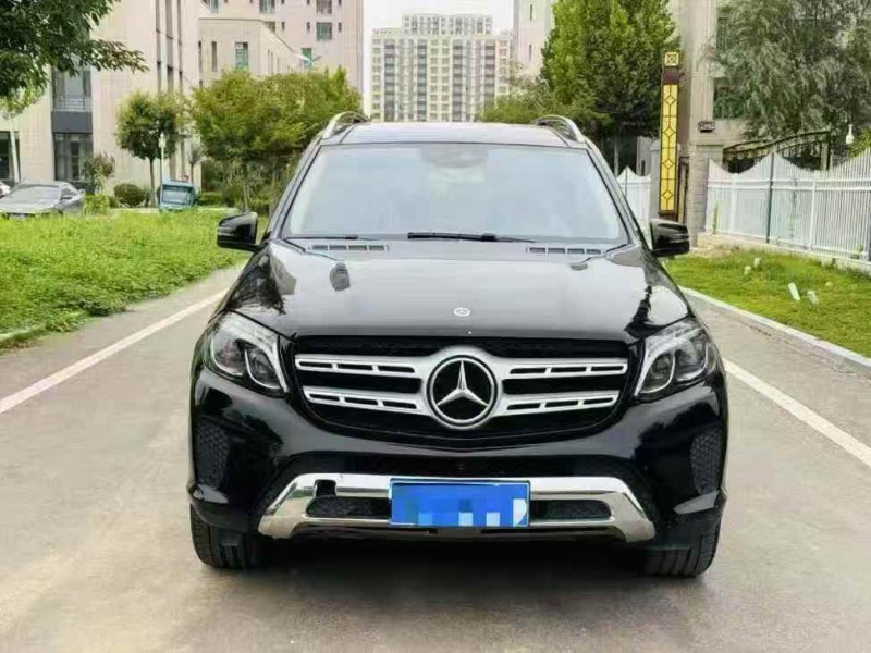 河源19年奔驰GLS1