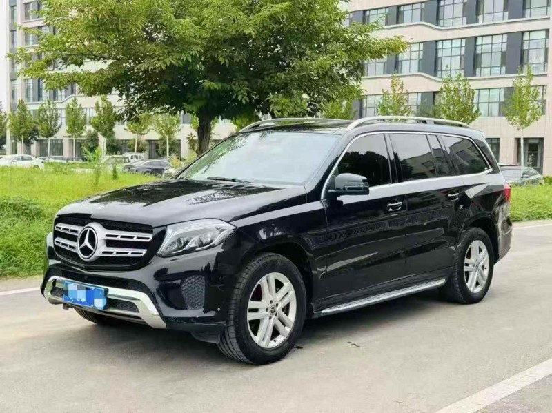 河源19年奔驰GLS3