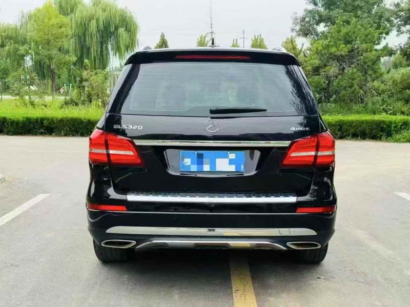 河源19年奔驰GLS8