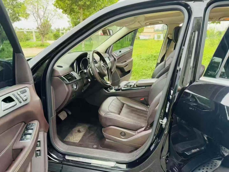 河源19年奔驰GLS9