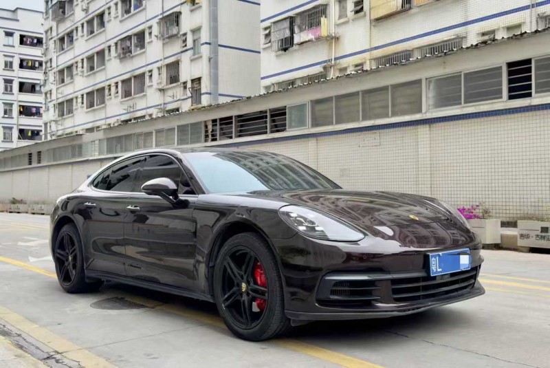 深圳20年保时捷帕拉梅拉3