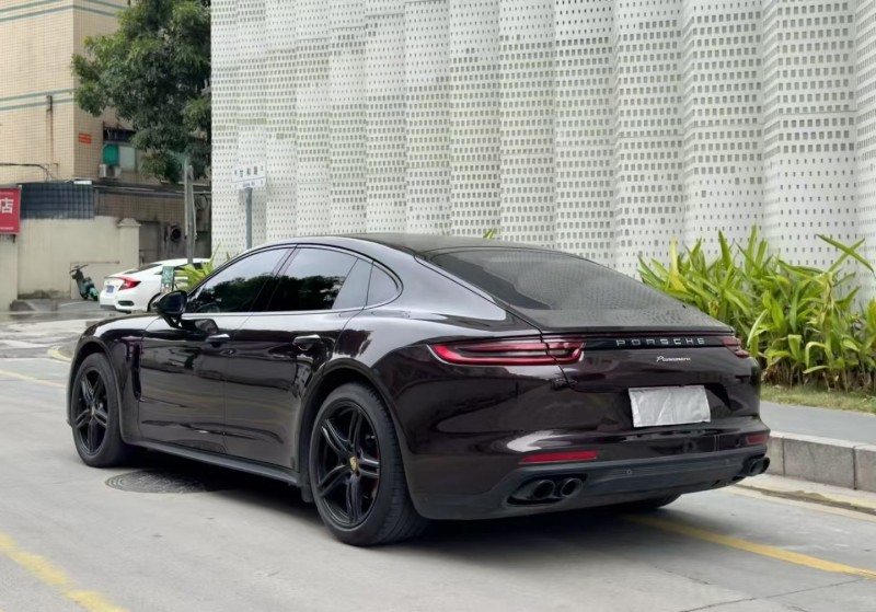 深圳20年保时捷帕拉梅拉7