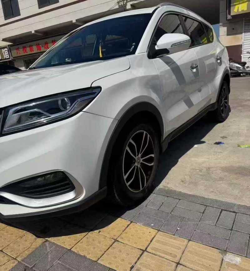 鹤壁19年东风风光2