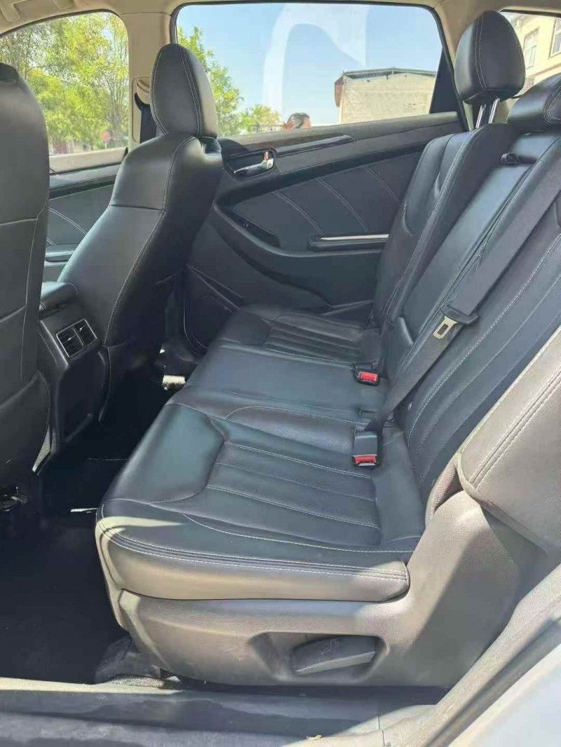 鹤壁19年东风风光6