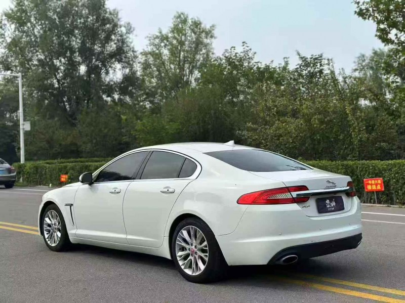 济宁14年捷豹XF8