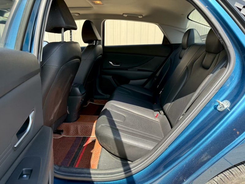 东营21年现代伊兰特6