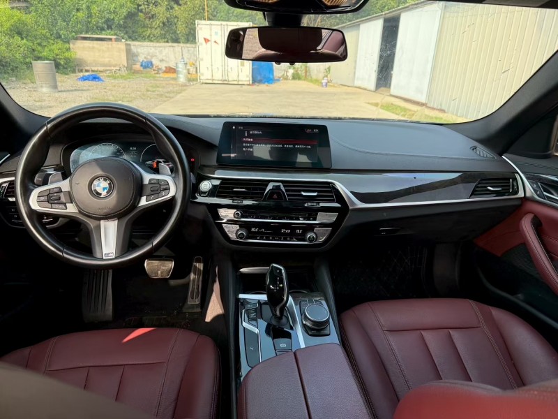 潍坊19年宝马5系4