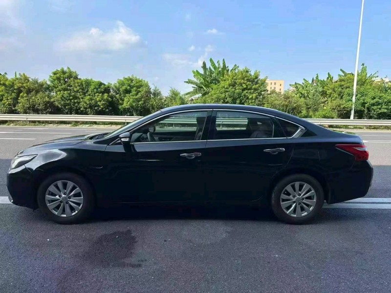 广州18年日产天籁6