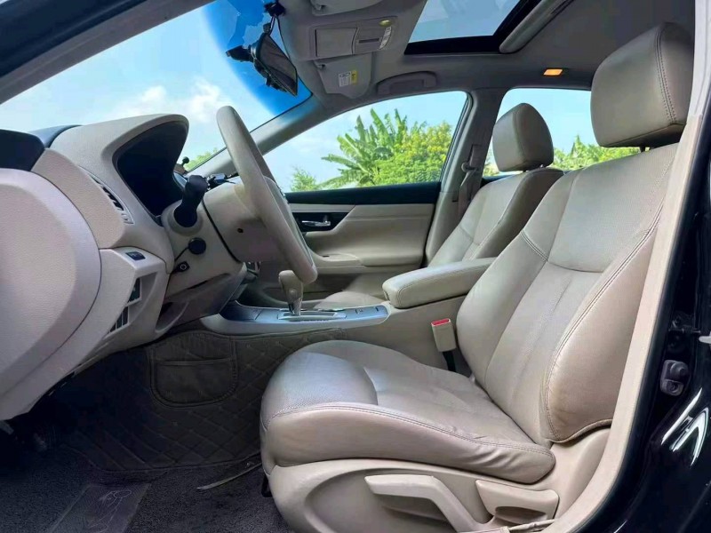 广州18年日产天籁9