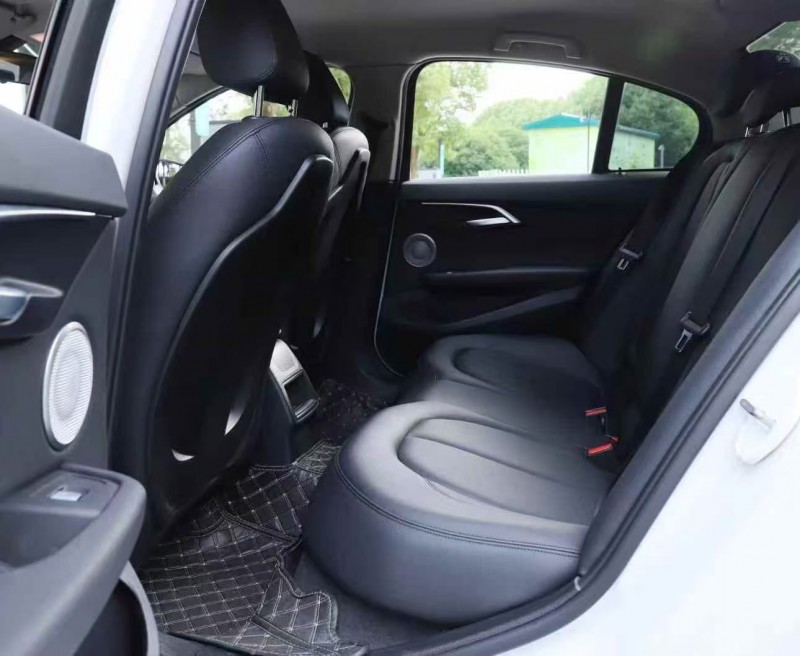 佛山23年宝马1系4