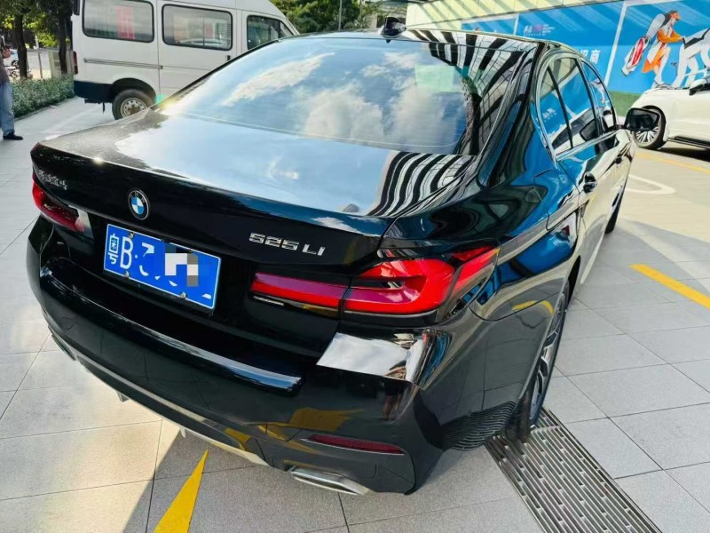 深圳23年宝马5系9